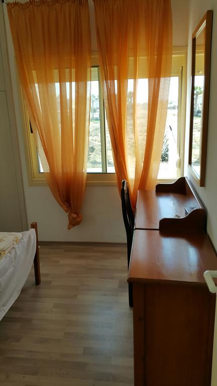 Dalia 5 Apartment Paphos Exterior photo